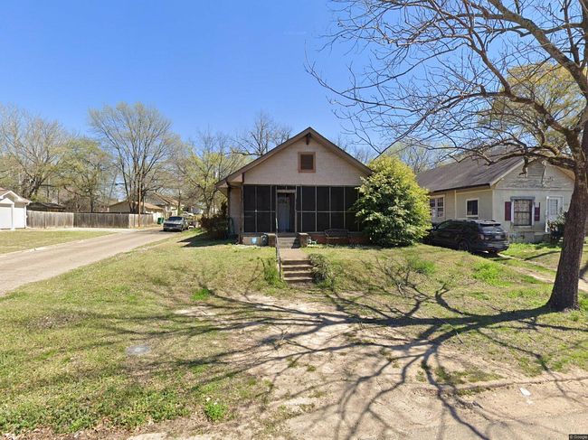 Photo of 2124 Hazel St, Texarkana, TX