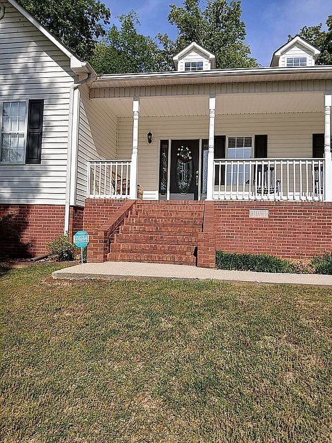 Image of 3317 Clemons Rd