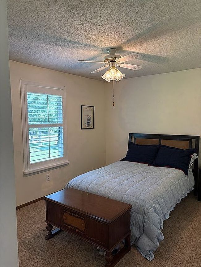 Photo of 867 Woodridge Dr, Arnold, MO