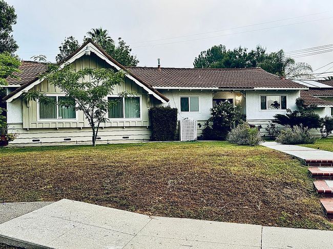 Photo of 18301 Ludlow St, Porter Ranch, CA