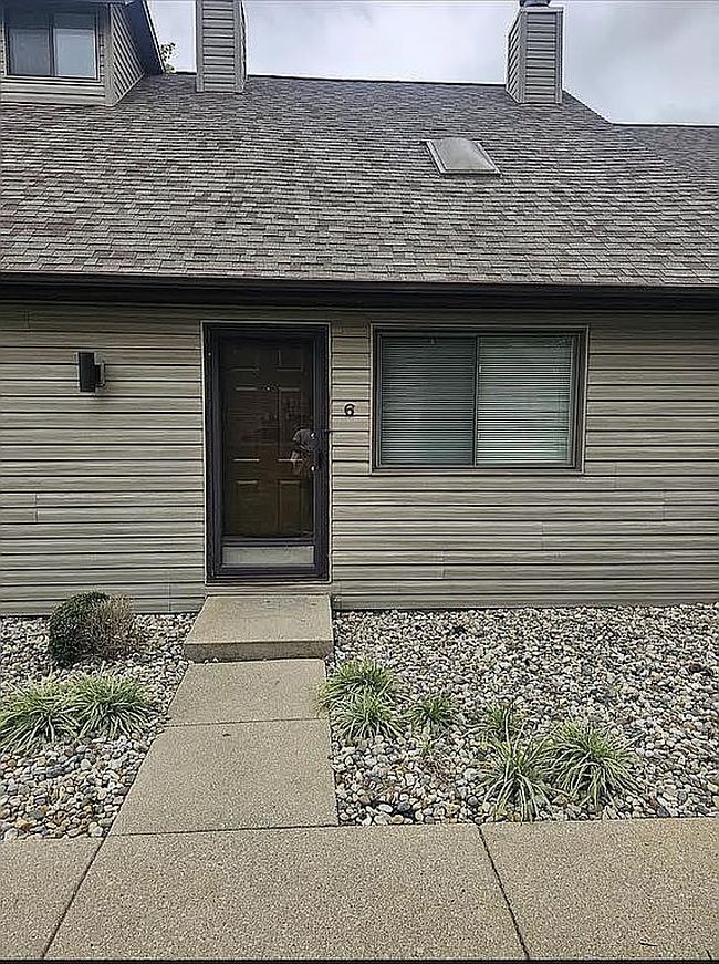 Photo of 445 Ponderosa Ave Apt 6