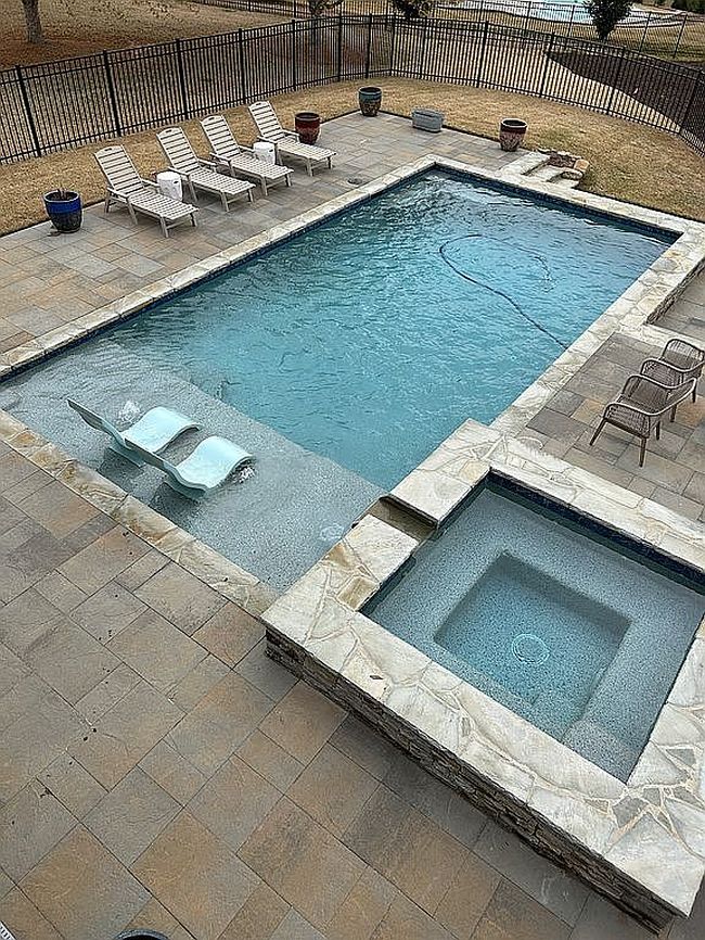 Image of 5321 Retreat Dr