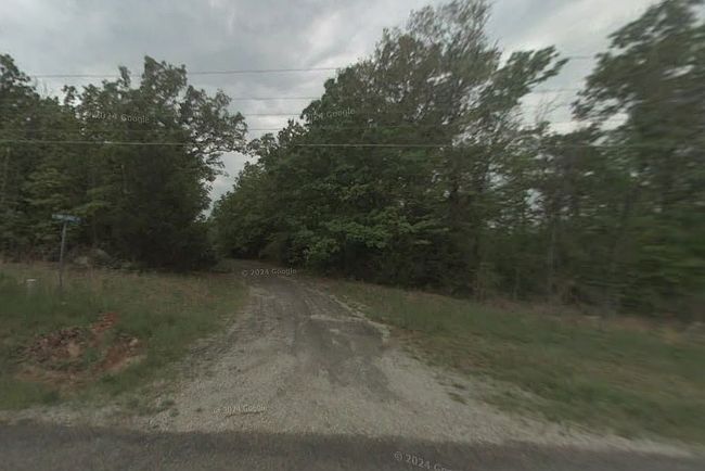 Image of 1100 W Tri Lakes Dr