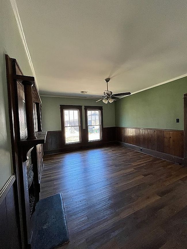 Additional photo 2 of property located at 313 E Union St