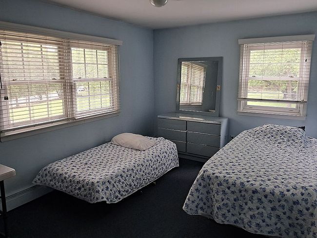 Image of 15 Parker Blvd