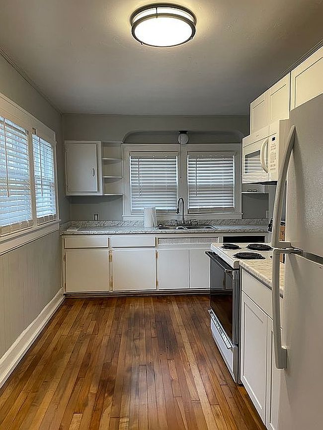 Image of 426 S Main St