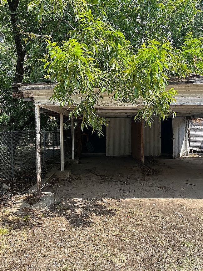 Image of 530 N Chestnut St