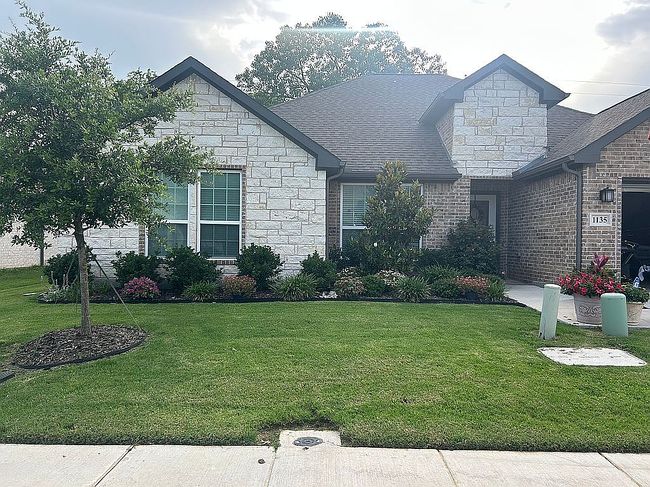 Photo of 1135 Vintage Ave, Gainesville, TX