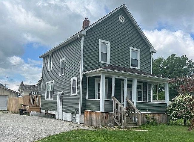 Photo of 146 E Wisconsin Ave, Sebring, OH