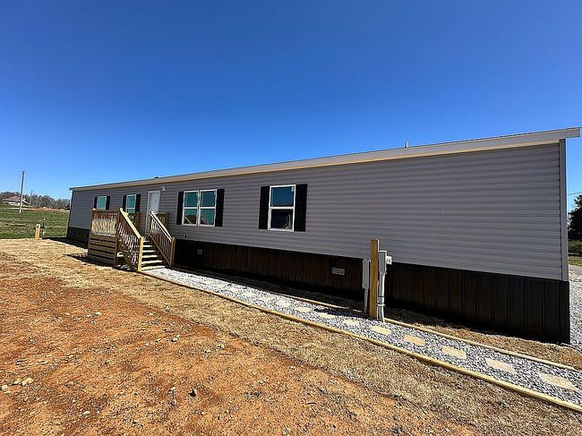 Image of 1043 J B Walker Rd #3