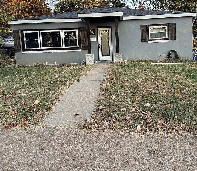 Photo of 906 Woodrow Ave, Festus, MO