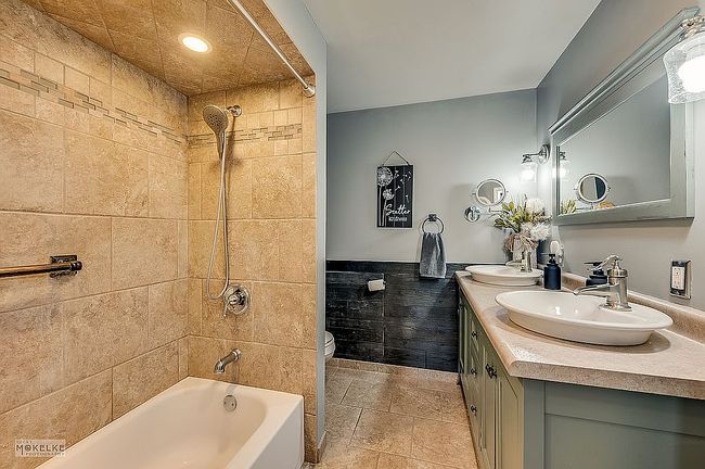 Photo of 1211 Prairie Ln, Yorkville, IL