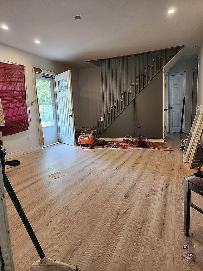 Image of 8606 Corrington Ave