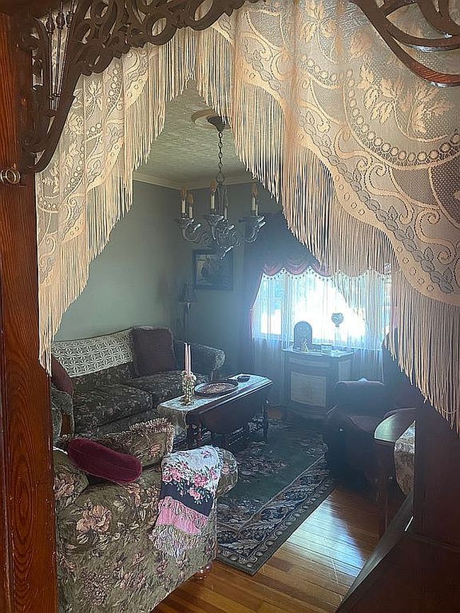 Photo of 11 Stahlman Pl, Kingston, NY