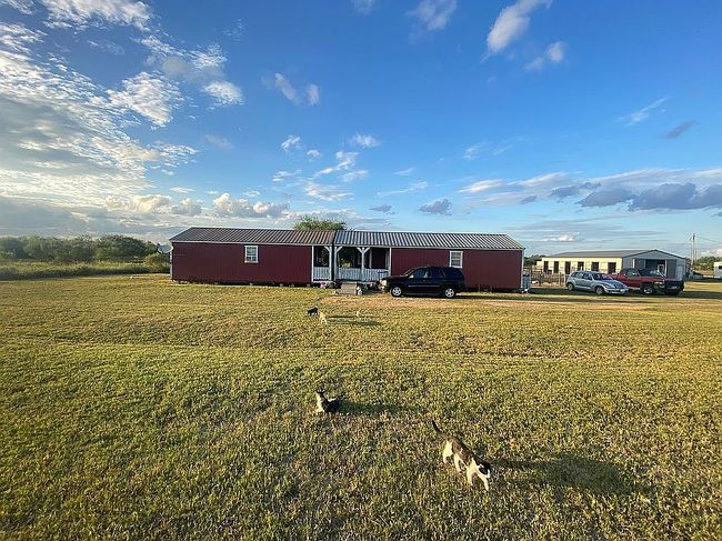 Photo of 434 E County Road 2270