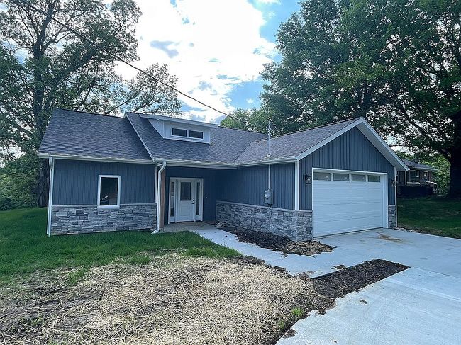 Photo of 1118 Ellis Blvd, Jefferson City, MO