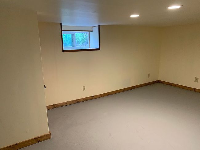 Image of 110 S 9th St