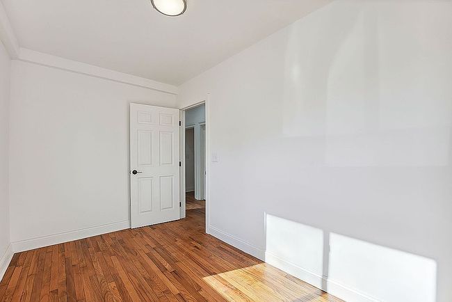 Photo of 2481 Osceola Ave, Columbus, OH