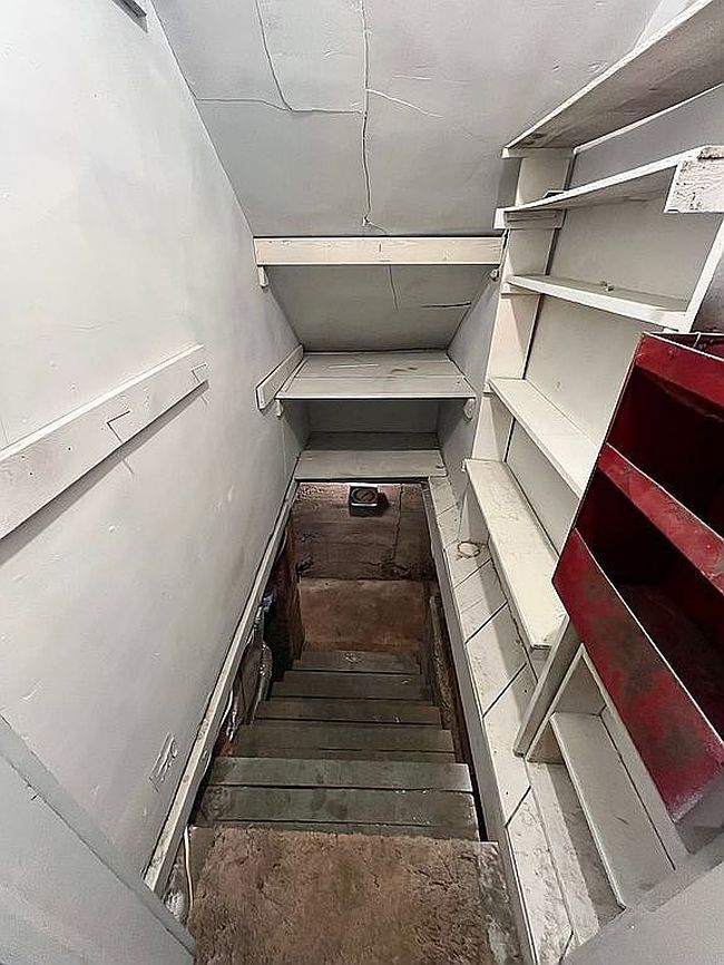 Image of 315 W Shawnee St