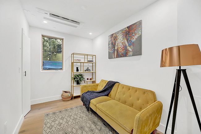Photo of 156 Tompkins Ave #1B, Brooklyn, NY