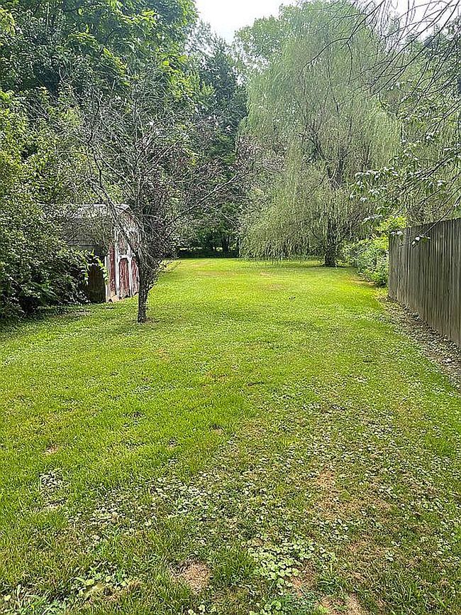 Photo of 9705 Mason Ln, Fairdale, KY