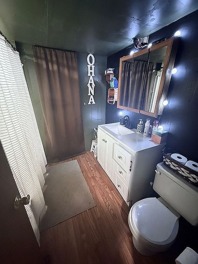Photo of 555 1st St, Elkton, OR