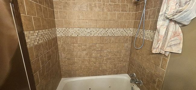 Photo of 2106 E Main St, Wilburton, OK
