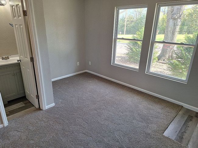 Image of 37 Wood River Rd