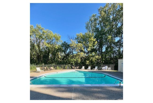 Photo of 1855 Silver Bell Rd, Eagan, MN