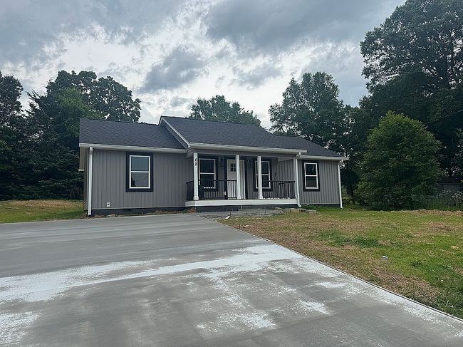 Image of 68 W Cherry St