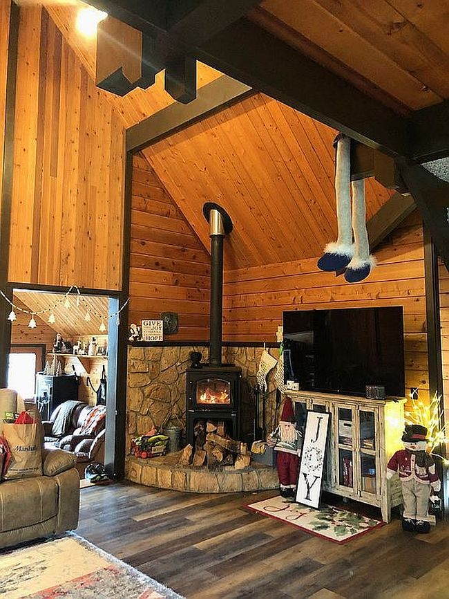 Photo of 787 Buckhorn Rd, Roseburg, OR