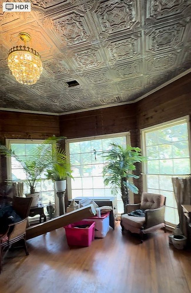 Image of 2421 Avenue G