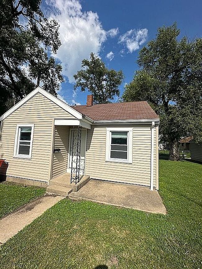 Preview of property located at 4 Brown Ct