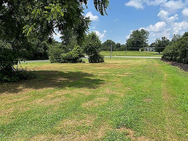 Photo of 161 Log House Rd, Winston Salem, NC