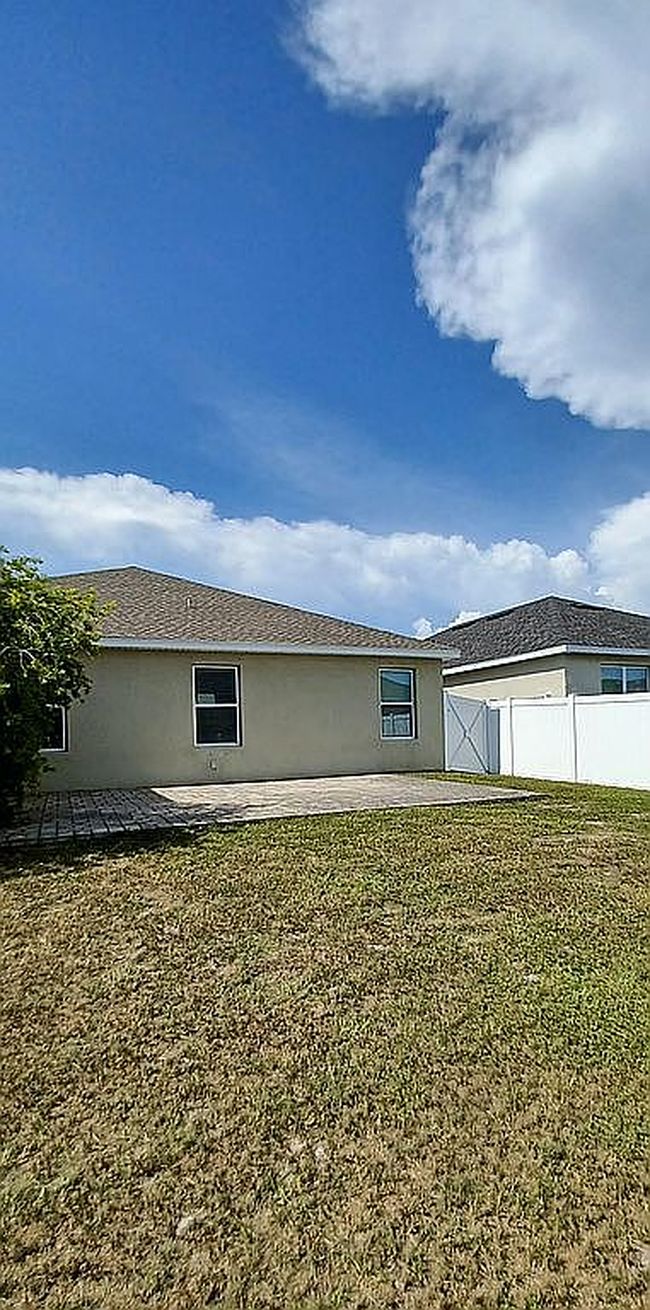 Photo of 5225 11th St E, Bradenton, FL