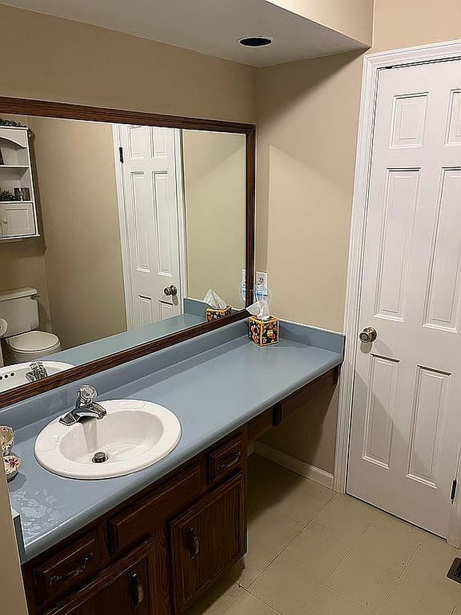 Photo of 1134 County Line Rd, Batesville, IN