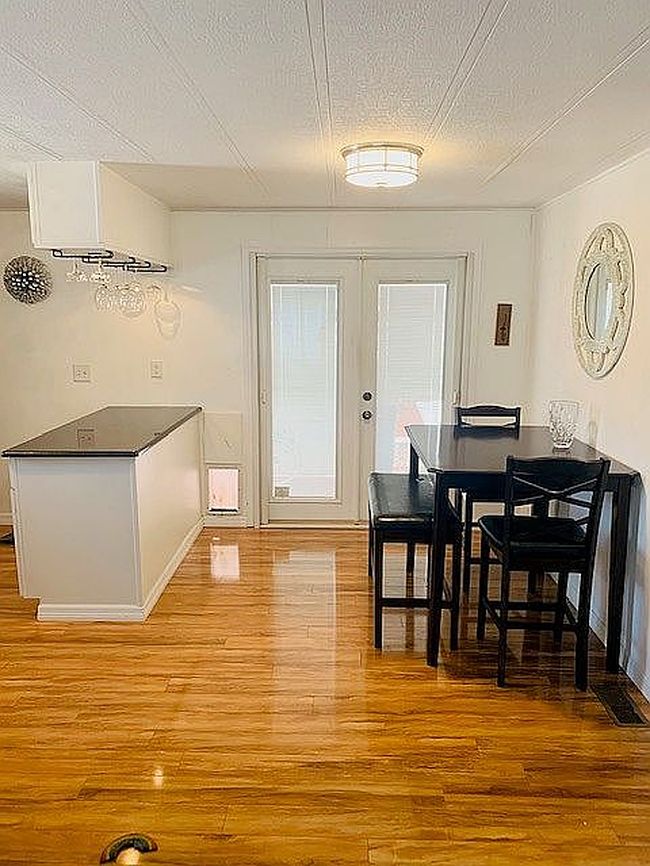 Image of 5079 93rd St N
