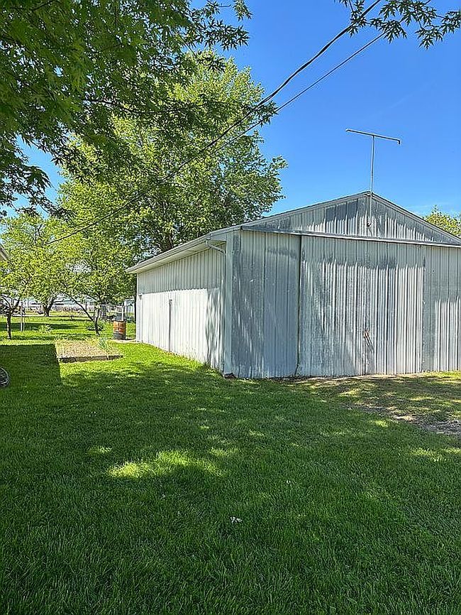 Photo of 508 Chestnut St, Perry, MO