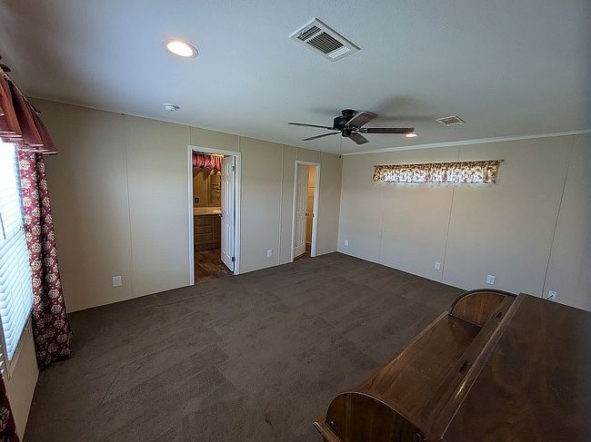 Photo of 139 Shady Grove Dr, Sanger, TX