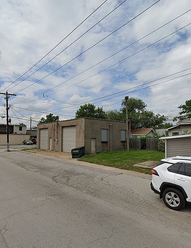 Photo of 2901 Iowa St, Granite City, IL