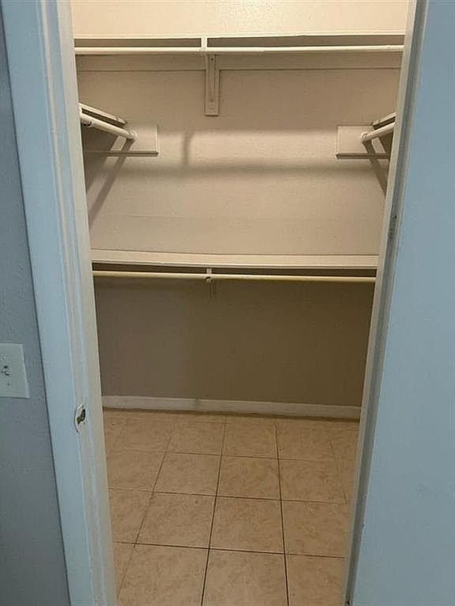 Photo of 9809 Richmond Ave Unit G12, Houston, TX
