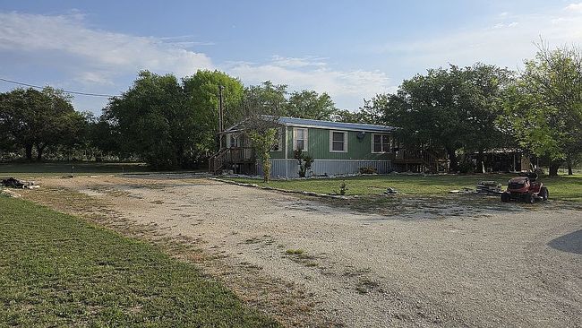 Additional photo 3 of property located at 101 Private Road 942 Rd #942