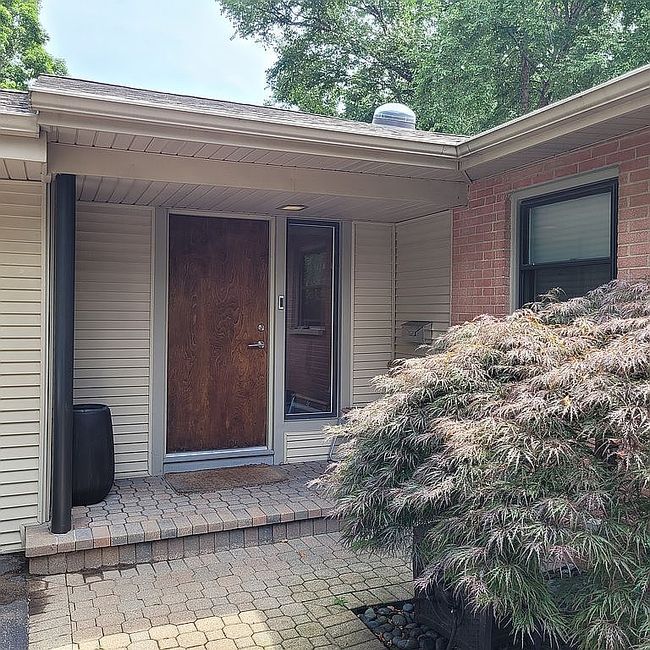 Photo of 2719 Princeton Ave, Evanston, IL