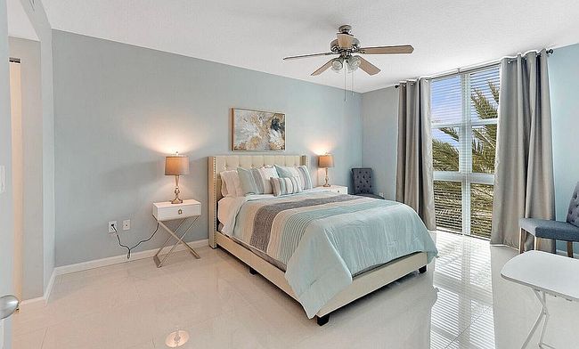 Photo of 625 Casa Loma Blvd, Boynton Beach, FL