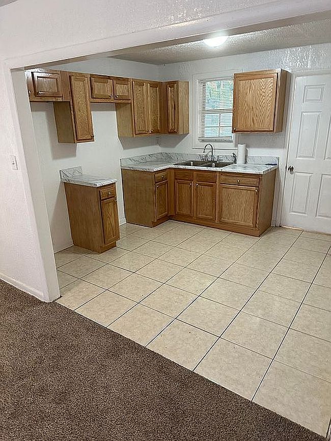 Photo of 2864 Leonid Rd, Jacksonville, FL