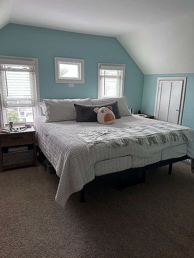 Photo of 835 Thompson St, Schenectady, NY