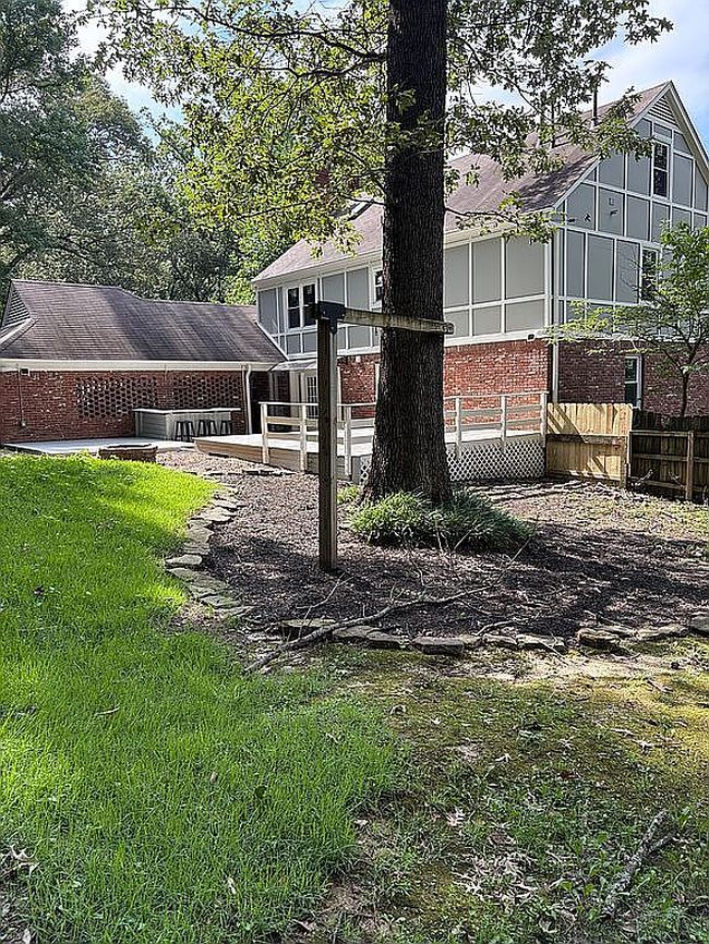 Photo of 8449 Glenbrae Cv, Germantown, TN