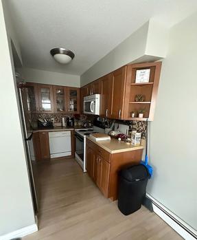 Additional photo 4 of property located at 212 Green Meadows Way