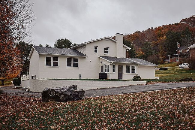 Image of 825 N 18th St