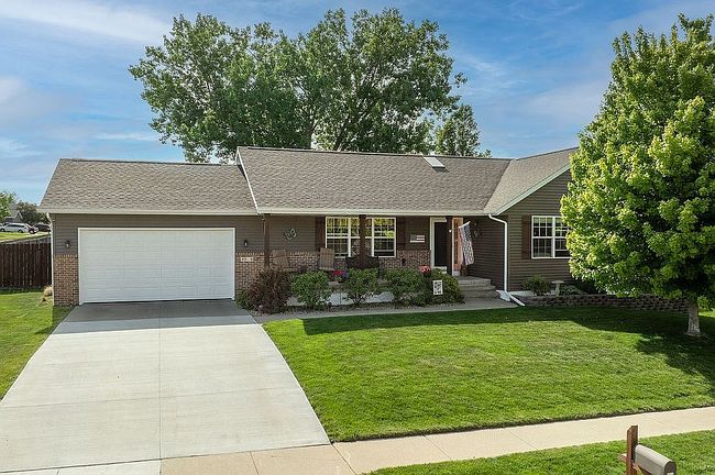 Image of 2010 Winchester Dr